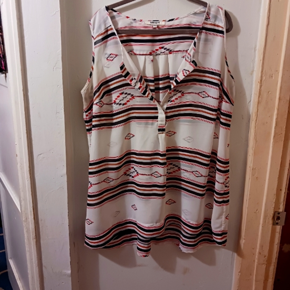 Daniel Rainn pattern top